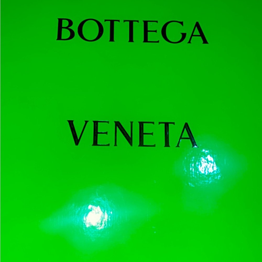 Beautiful Veneta Real authentic sandals
